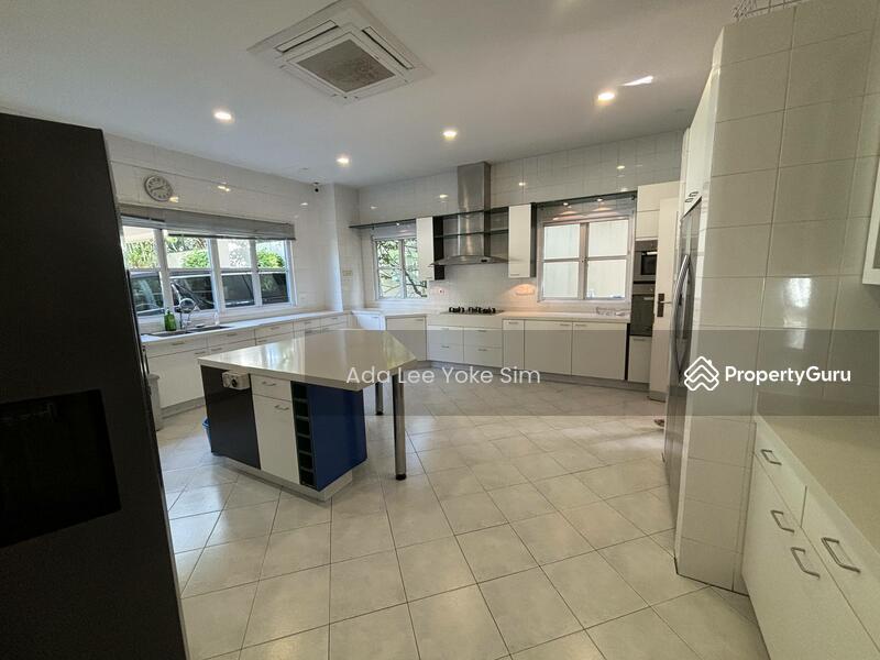Bungalow for Rent: D10, 247933