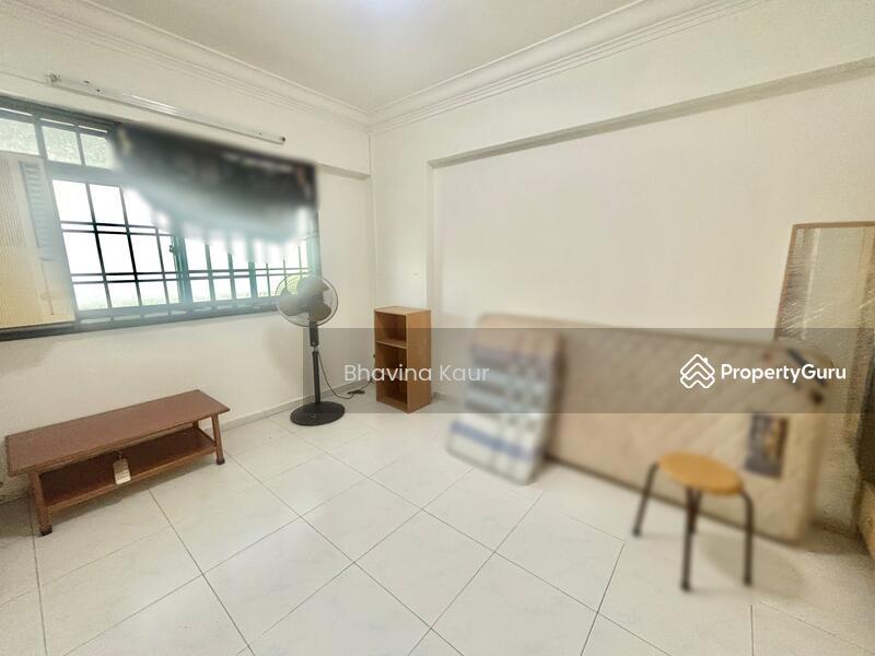 HDB Flat for Rent: D27, 750328