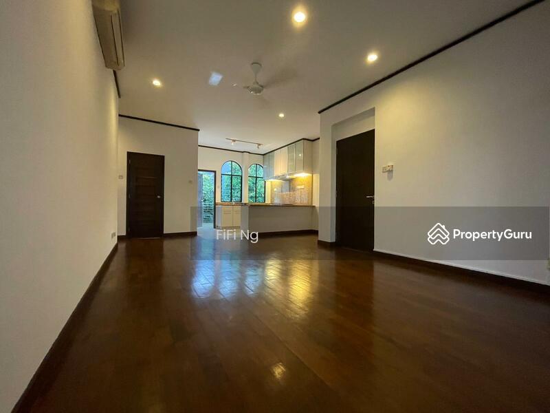 Prop-GPT: Apartment: D11  Espana