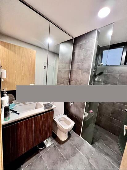 Parc Olympia Condominium For Rent, $3,400, 2 Bed 2 Bath 775 sqft $4.39 psf