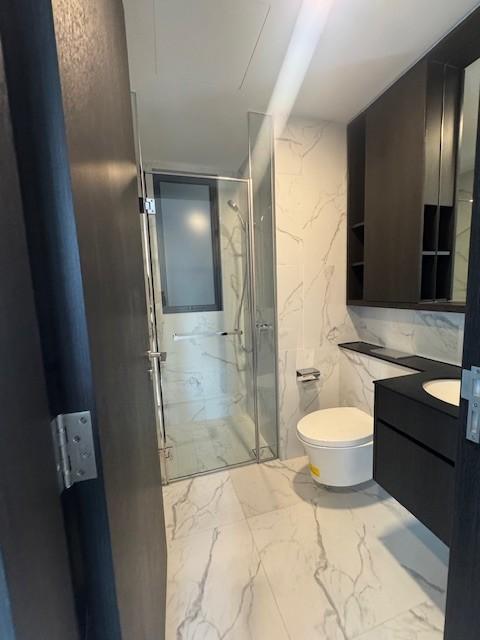 LIV @ MB Condominium For Rent, $6,500, 2 Bed 2 Bath 1,044 sqft $6.23 psf