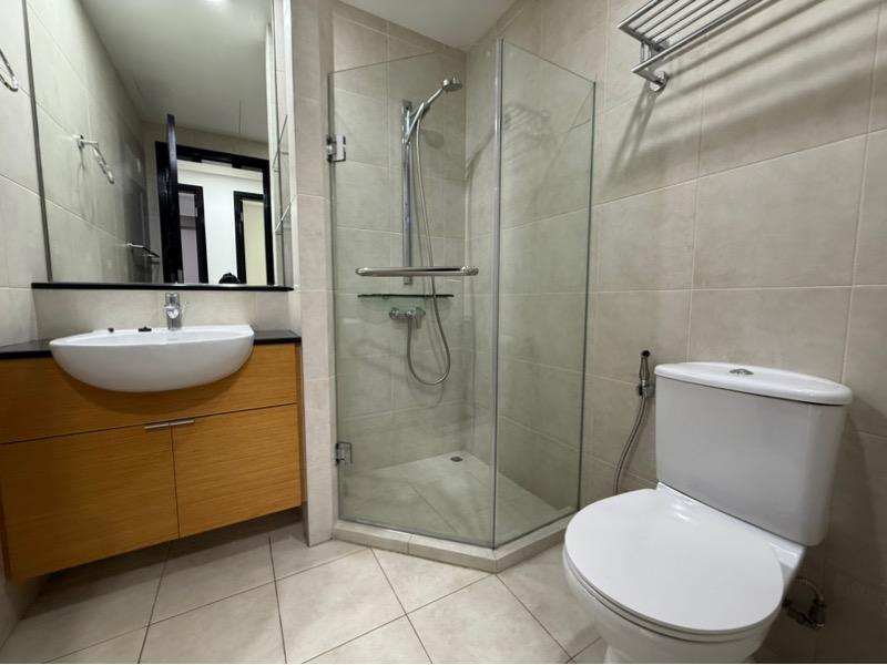 Condominium for Rent: D14, 398087
