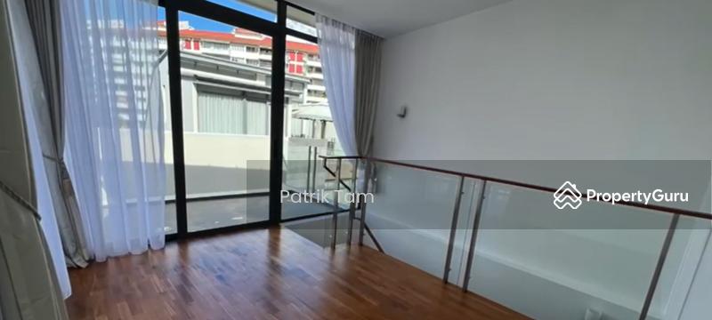 Bungalow for Rent: D21, 597000