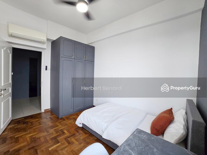 Condominium for Rent: D14, 416826