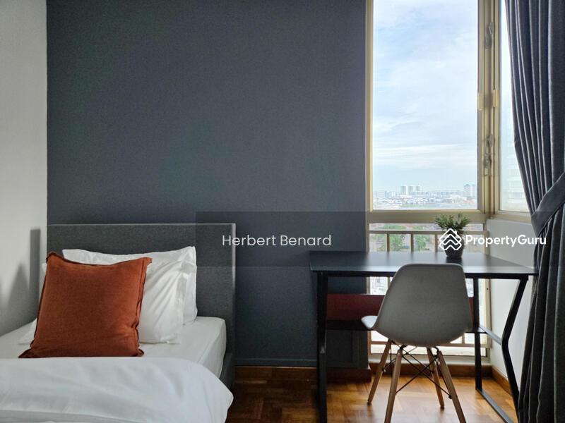 Condominium for Rent: D14, 416826