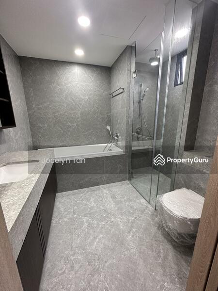 Condominium for Rent: D21, 599973