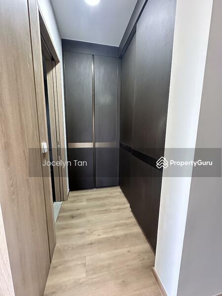 Condominium for Rent: D21, 599973