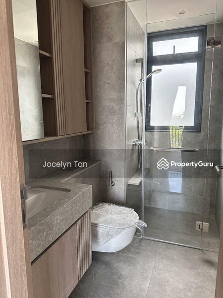 Condominium for Rent: D21, 599973