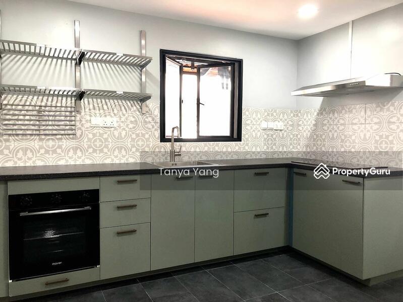 Semi-Detached for Rent: D15, 438284