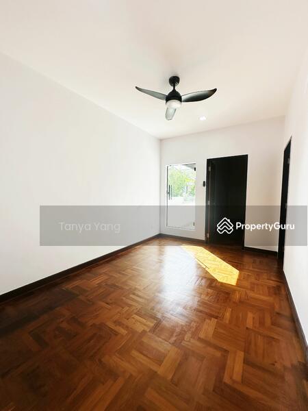 Semi-Detached for Rent: D15, 438284