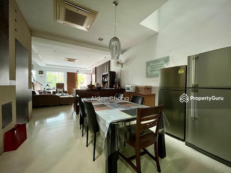 Terrace for Rent: D05, 119501