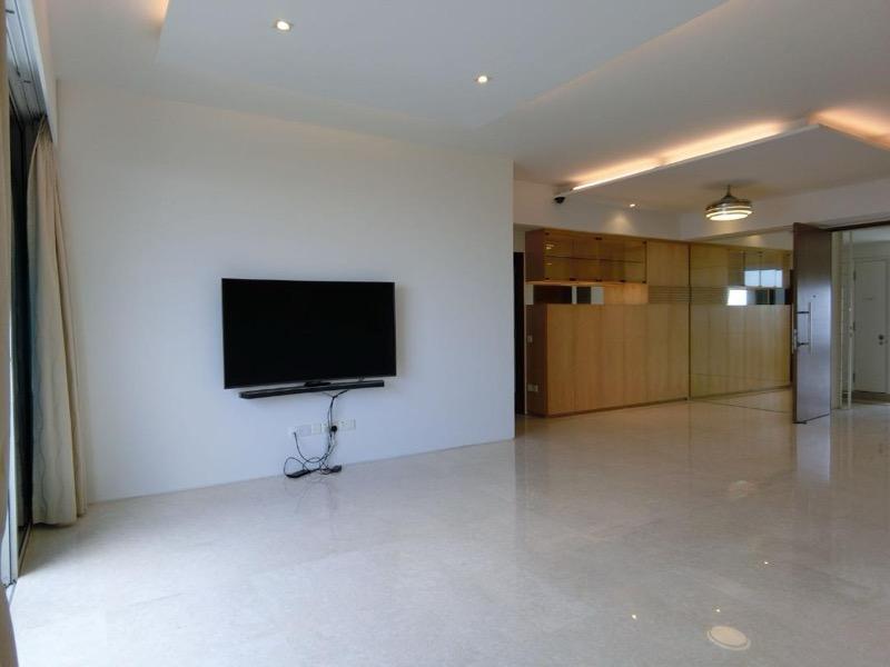 Condominium for Rent: D08, 208766
