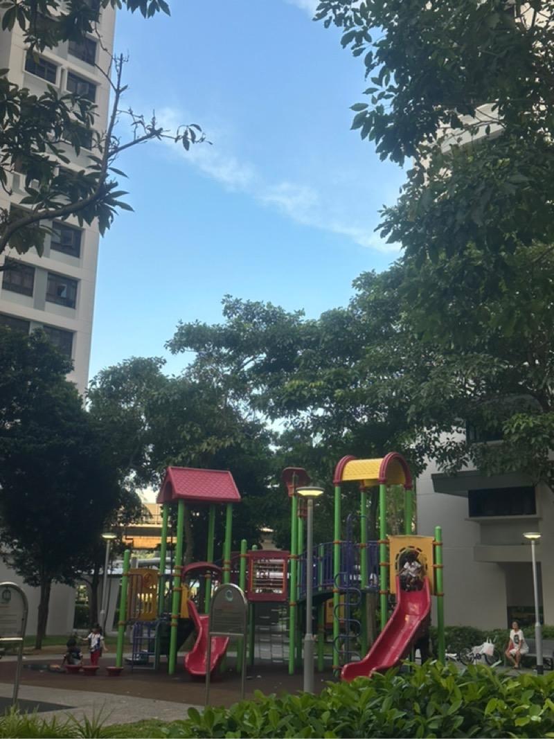 90 Tanglin Halt Road HDB Apartment For Rent, $4,400, 3 Bed 2 Bath 968 sqft $4.55 psf