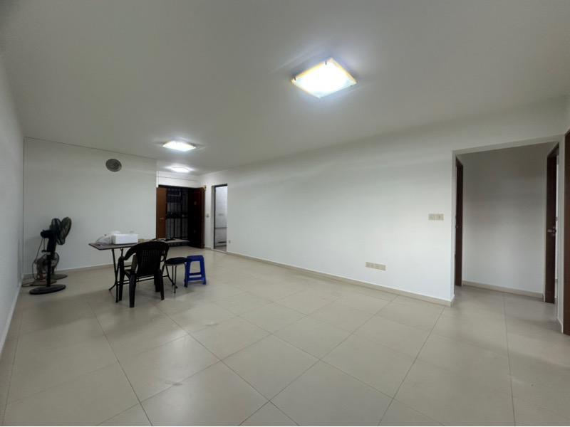 90 Tanglin Halt Road HDB Apartment For Rent, $4,400, 3 Bed 2 Bath 968 sqft $4.55 psf