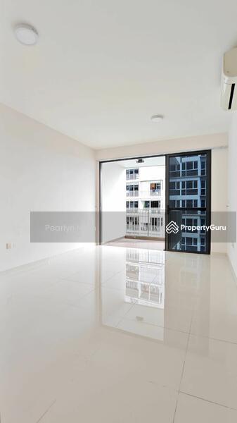 Prop-GPT: Executive Condominium: D19 Punggol Twin Waterfalls