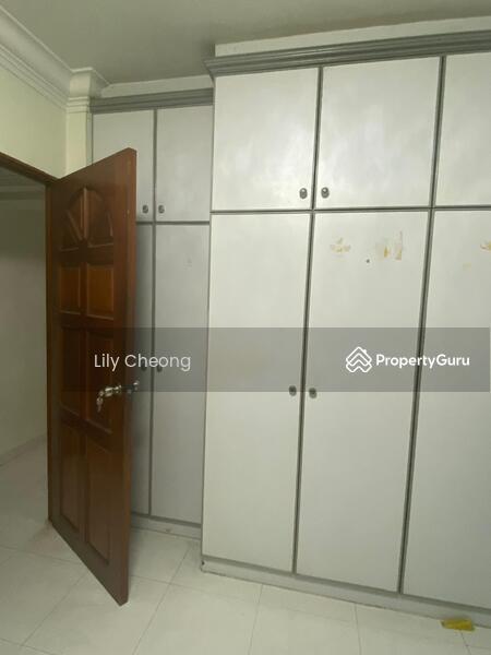 Prop-GPT: HDB Flat: D03  103 Henderson Crescent
