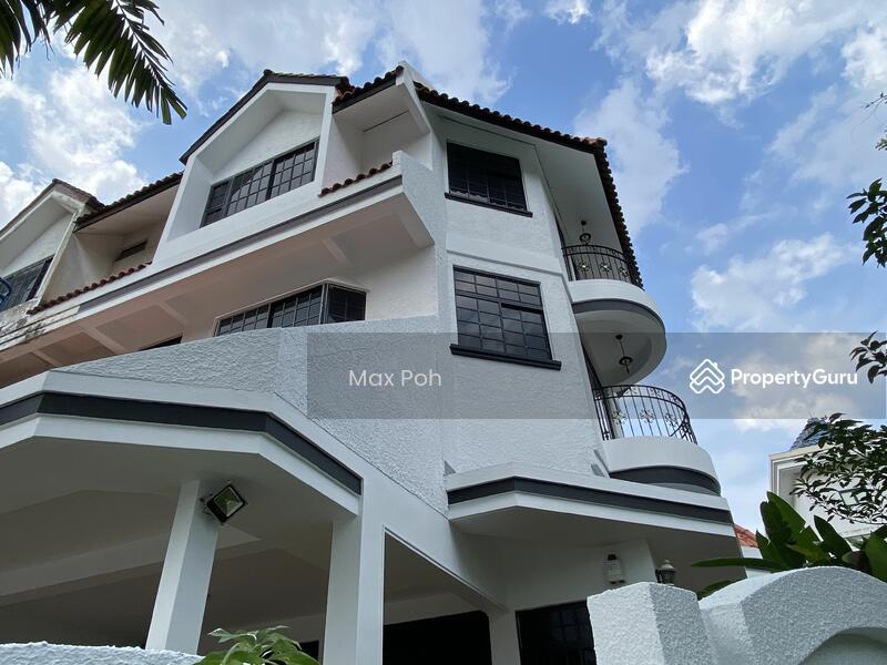 Corner Terrace for Rent: D19, 549303