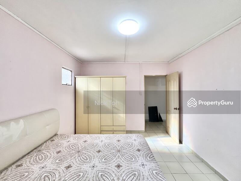 HDB Flat for Rent: D23, 670206