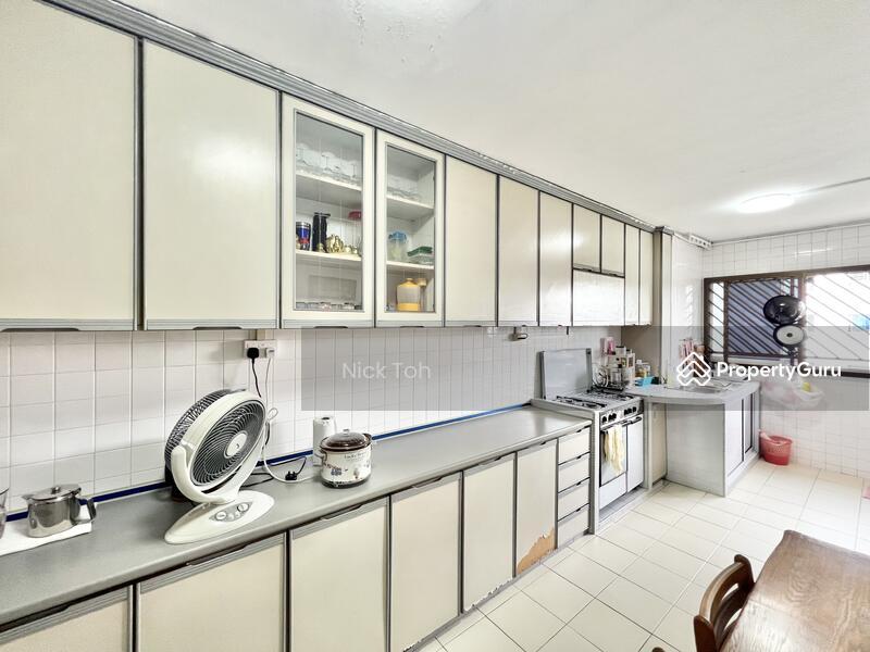 HDB Flat for Rent: D23, 670206
