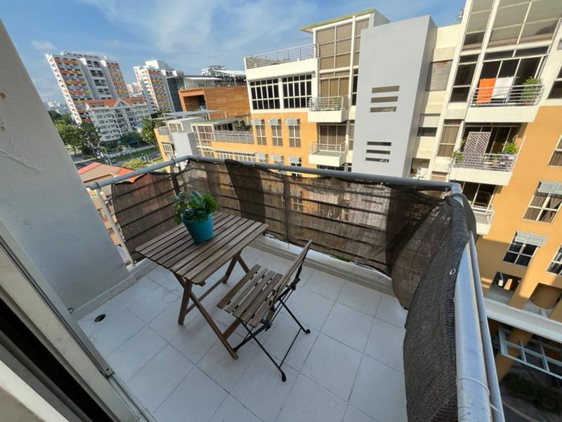 Sims Green Apartment Room Rental, $2,300, 1 Bed 1 Bath 200 sqft $11.50 psf
