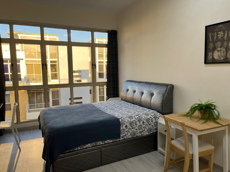 Sims Green Apartment Room Rental, $2,300, 1 Bed 1 Bath 200 sqft $11.50 psf