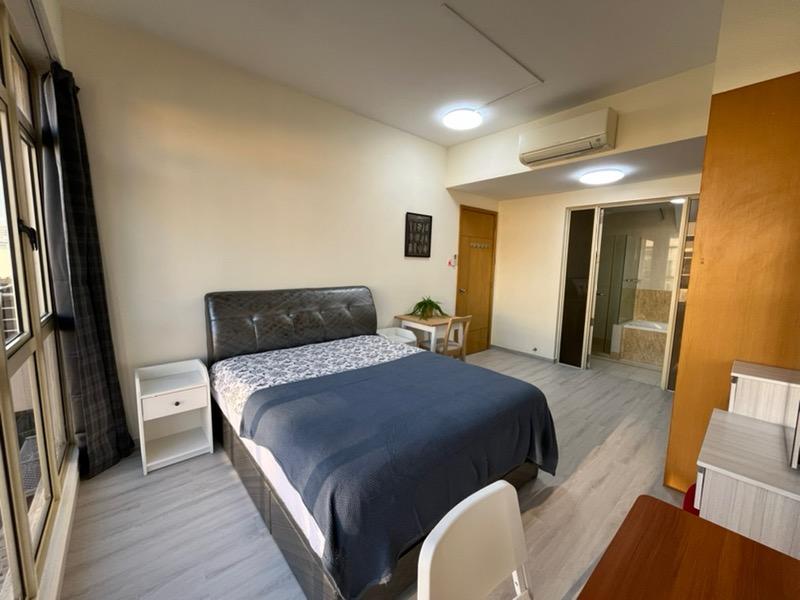 Sims Green Apartment Room Rental, $2,300, 1 Bed 1 Bath 200 sqft $11.50 psf