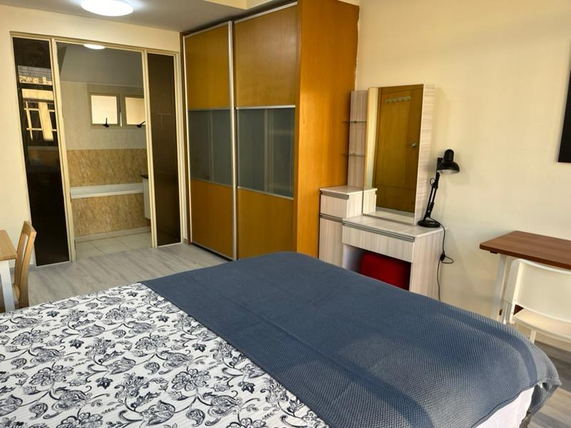 Sims Green Apartment Room Rental, $2,300, 1 Bed 1 Bath 200 sqft $11.50 psf