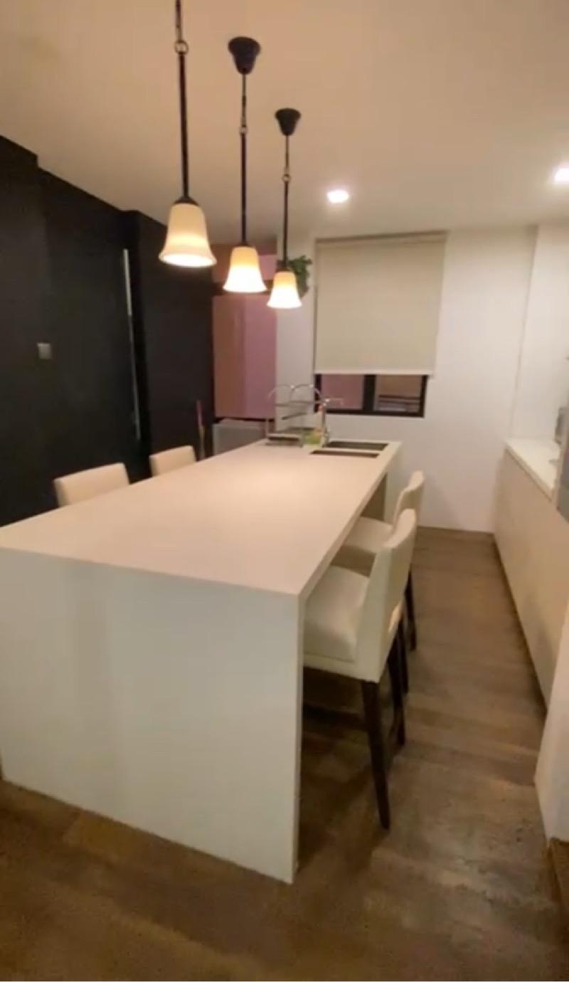 Condominium for Rent: D05, 138684