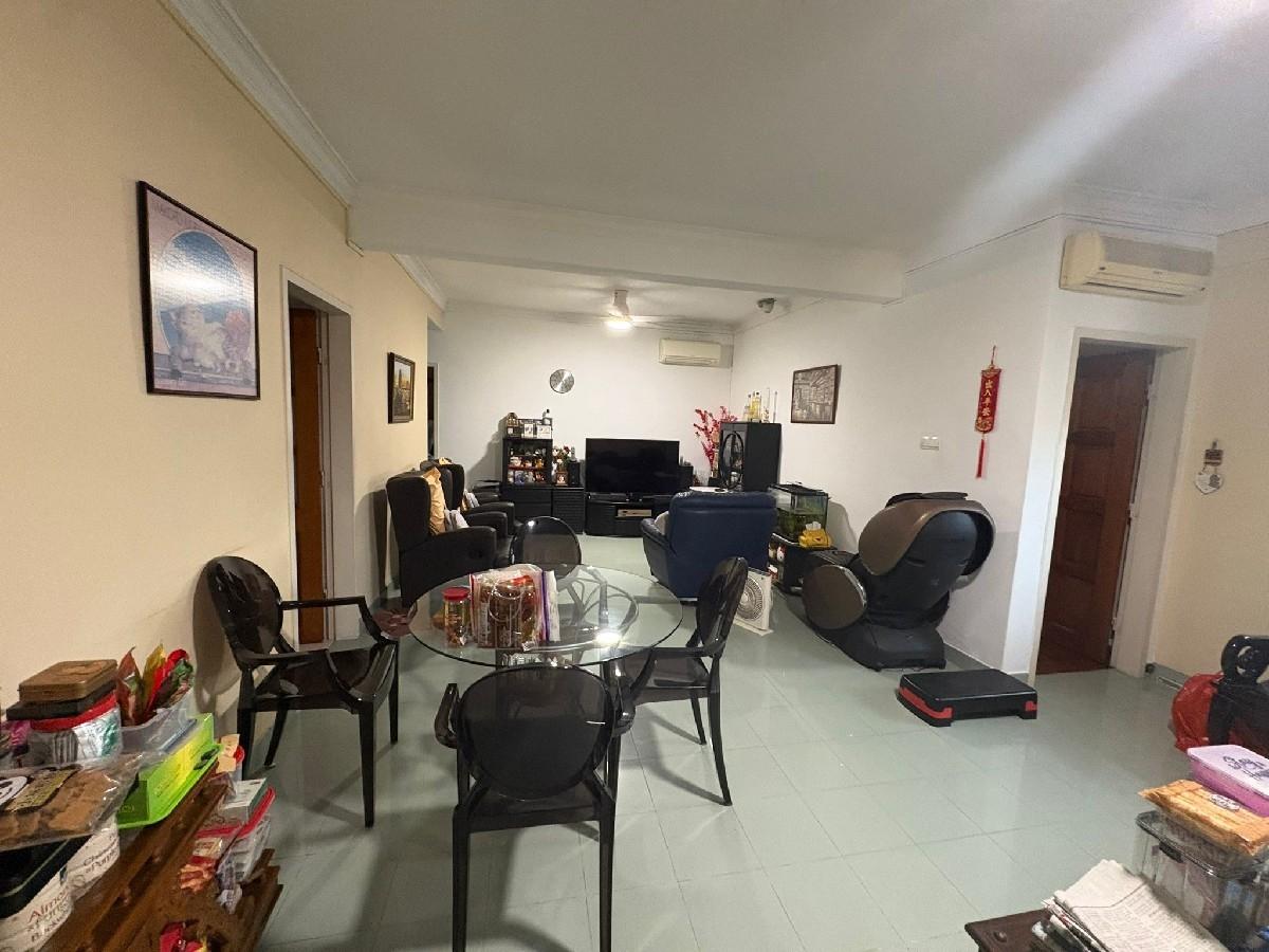 Prop-GPT: Condominium: D23  CASHEW PARK CONDOMINIUM
