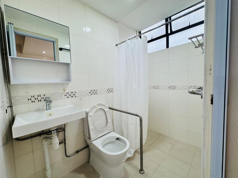 Keng Lee View Apartment For Rent, $4,600, 4 Bed 4 Bath 1,248 sqft $3.69 psf