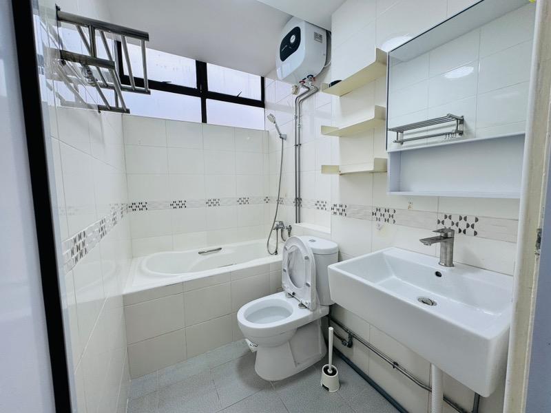 Keng Lee View Apartment For Rent, $4,600, 4 Bed 4 Bath 1,248 sqft $3.69 psf