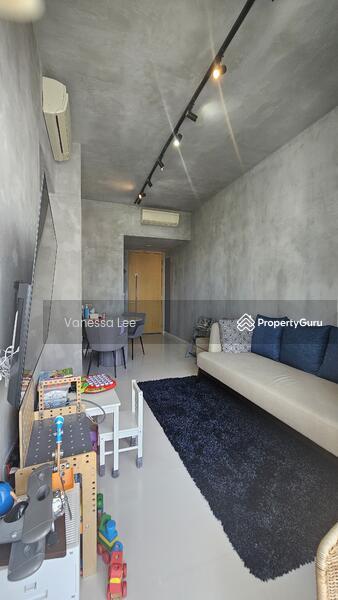 Prop-GPT: Condominium: D11  26 Newton