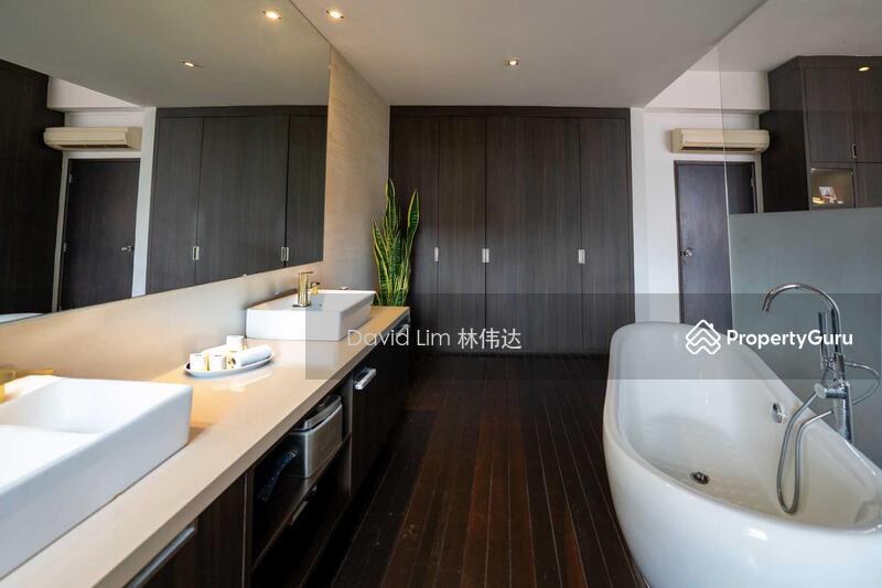 Semi-Detached for Rent: D19, 557552