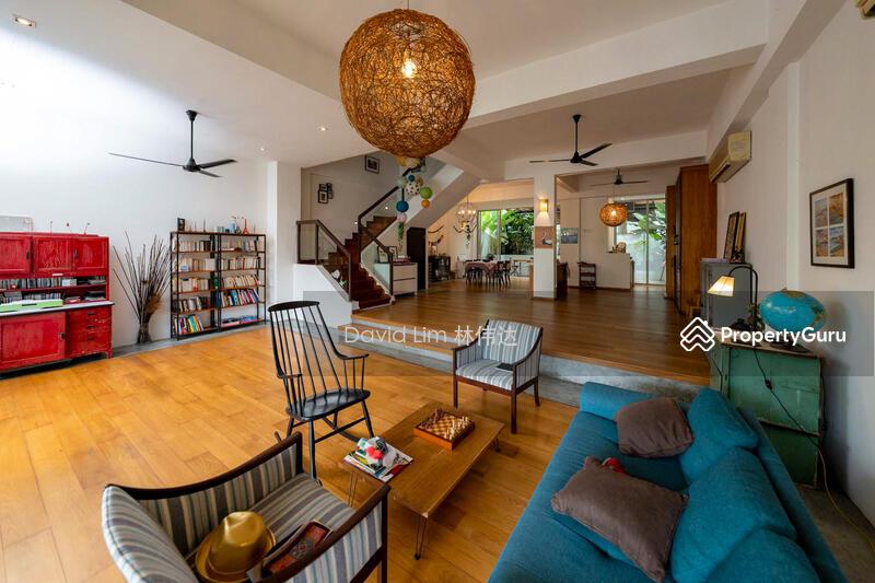 Semi-Detached for Rent: D19, 557552