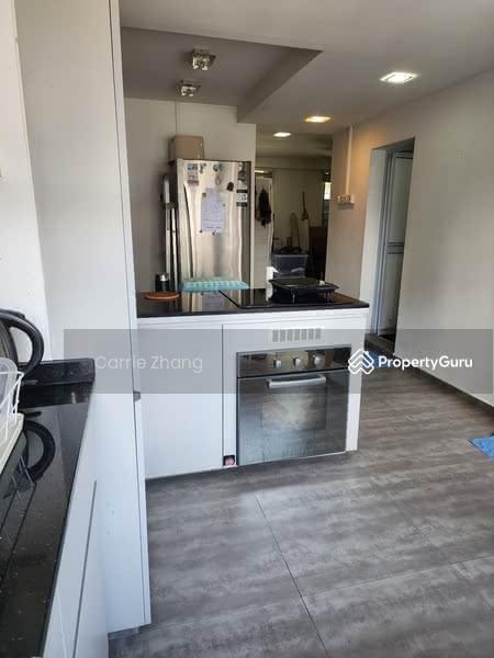 Prop-GPT: HDB Flat: D03  102 Henderson Crescent