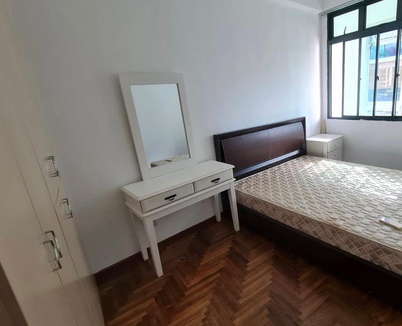 Condominium for Rent: D14, 398280