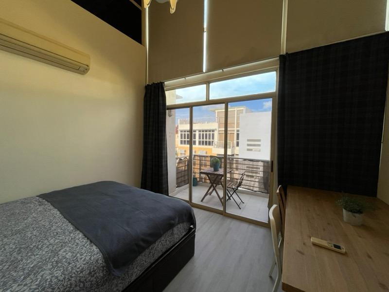Sims Green Apartment Room Rental, $1,800, 1 Bed 1 Bath 160 sqft $11.25 psf