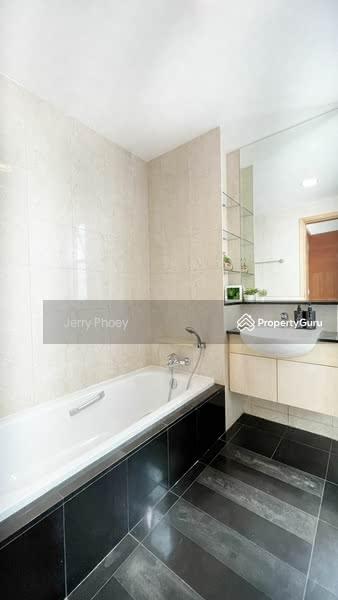 Condominium for Rent: D19, 556134