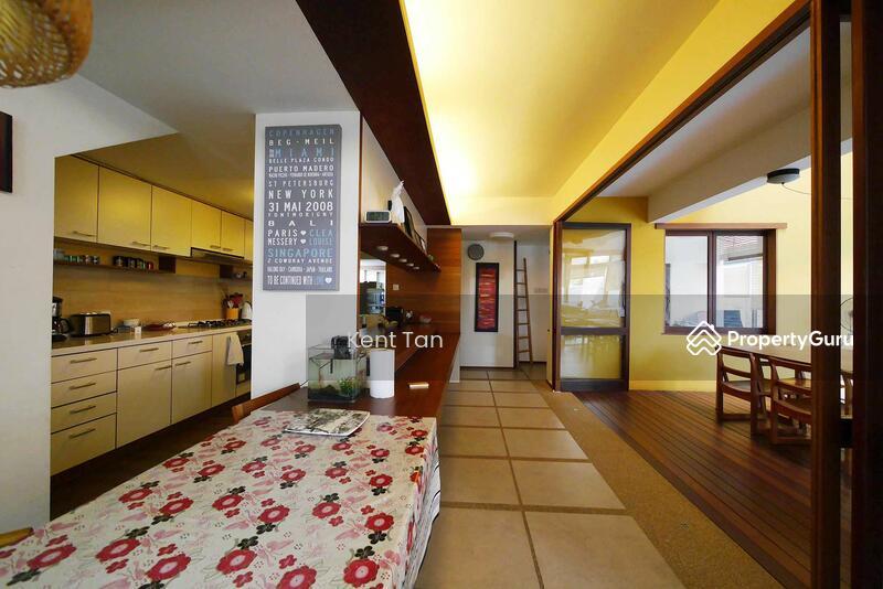 Corner Terrace for Rent: D19, 558008