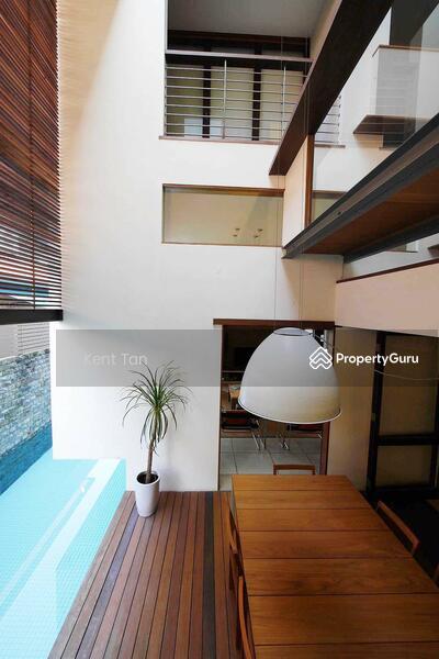 Corner Terrace for Rent: D19, 558008