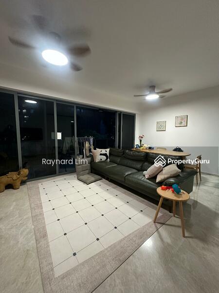 Condominium for Rent: D20, 570314