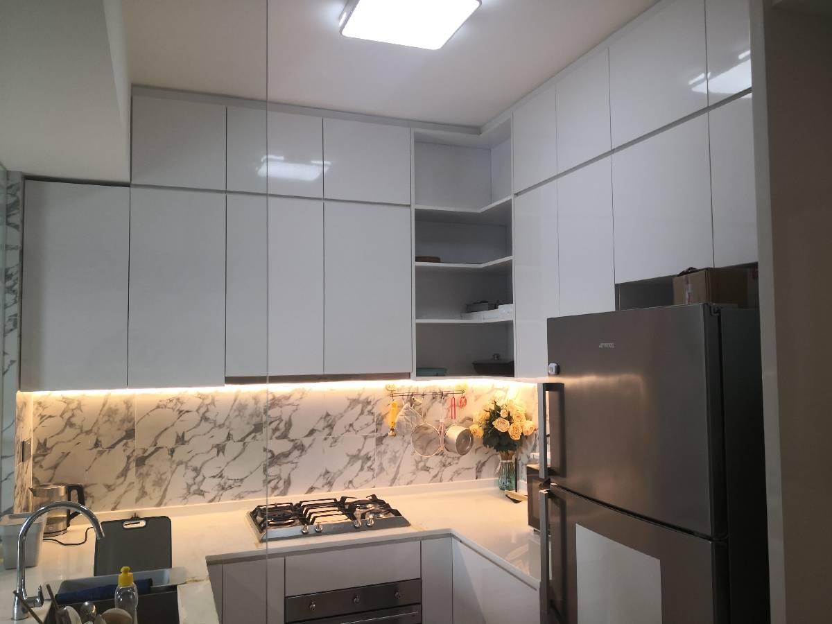 Queens Peak Condominium For Rent, $6,300, 3 Bed 2 Bath 850 sqft $7.41 psf