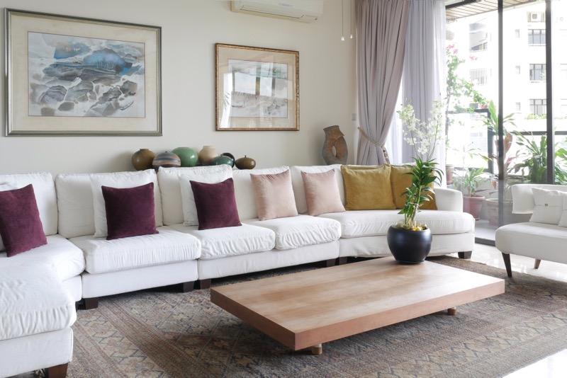 Prop-GPT: Apartment: D10  Wing on Life Garden