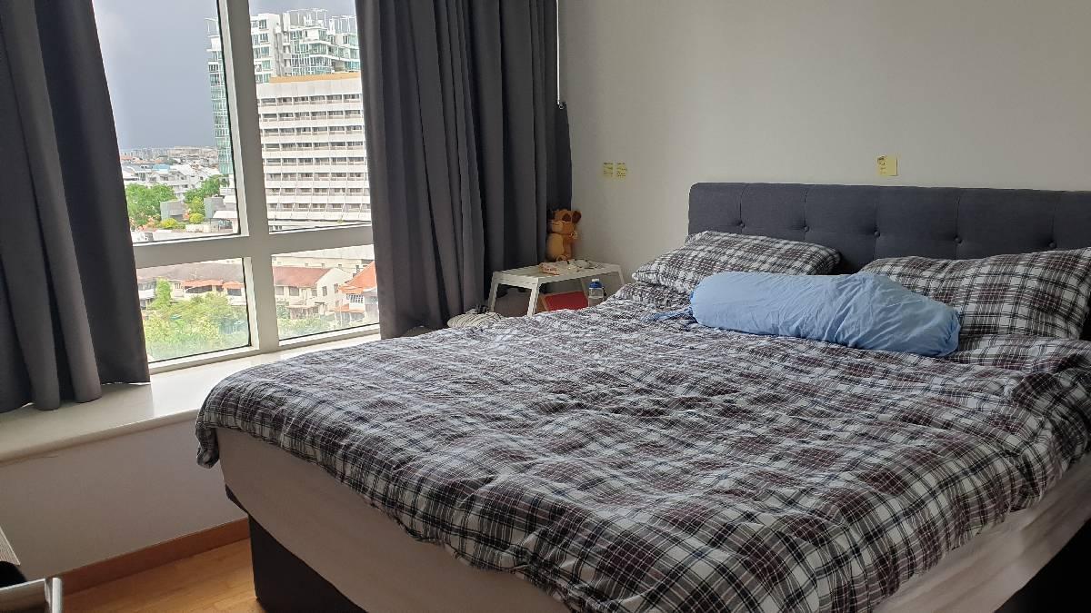The Sea View Condominium For Rent, $7,000, 3 Bed 3 Bath 1,216 sqft $5.76 psf
