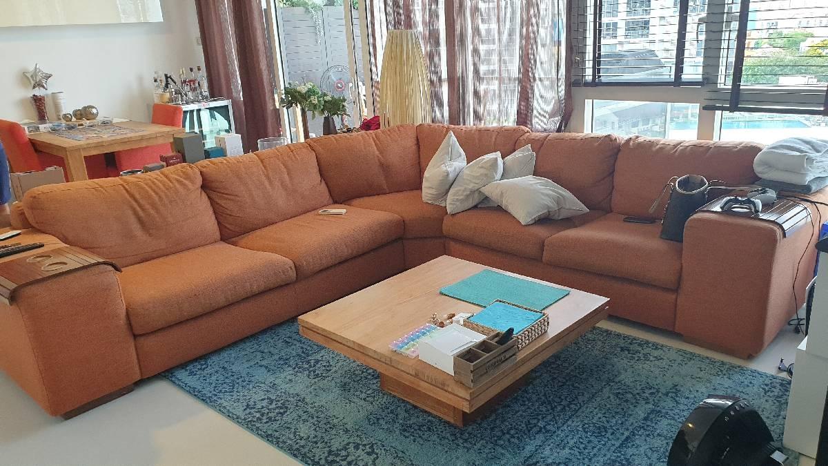 The Sea View Condominium For Rent, $7,000, 3 Bed 3 Bath 1,216 sqft $5.76 psf