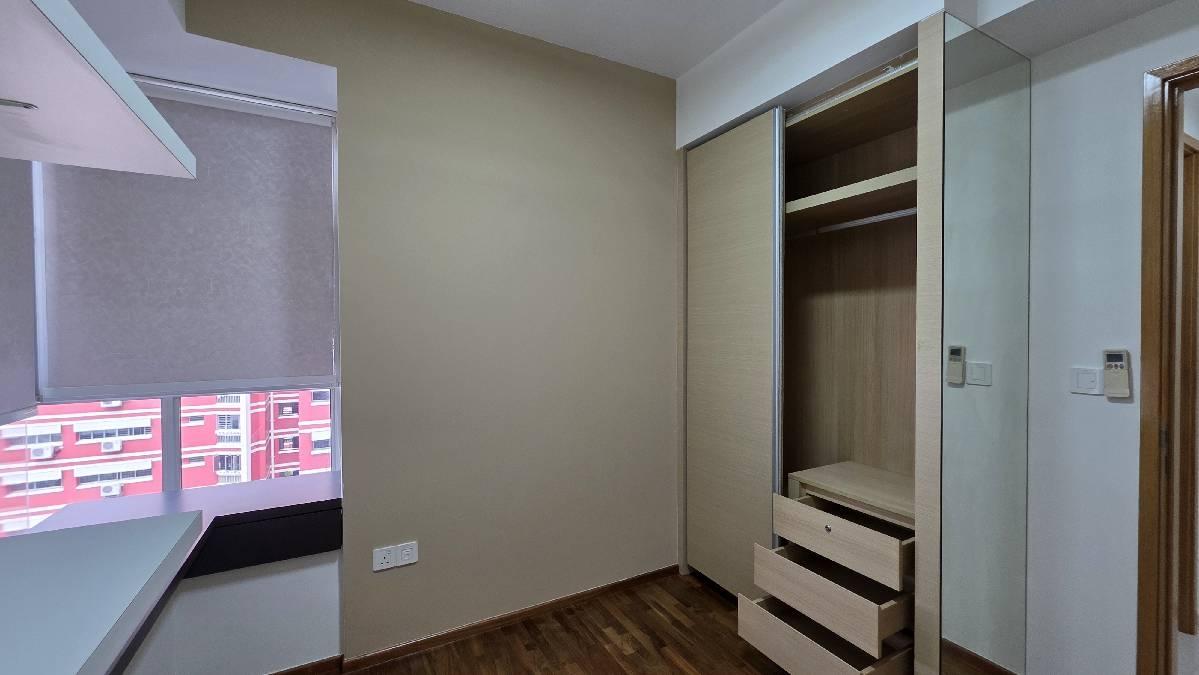 OASIS @ ELIAS Condominium For Rent, $4,700, 3 Bed 3 Bath 1,249 sqft $3.76 psf