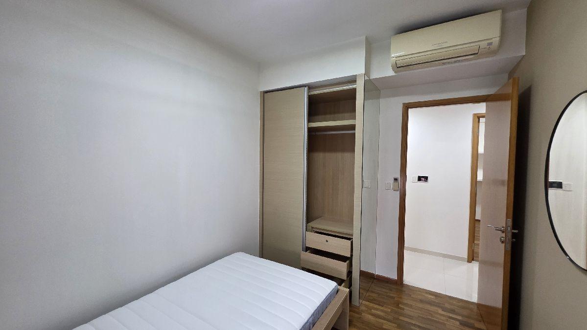 OASIS @ ELIAS Condominium For Rent, $4,700, 3 Bed 3 Bath 1,249 sqft $3.76 psf