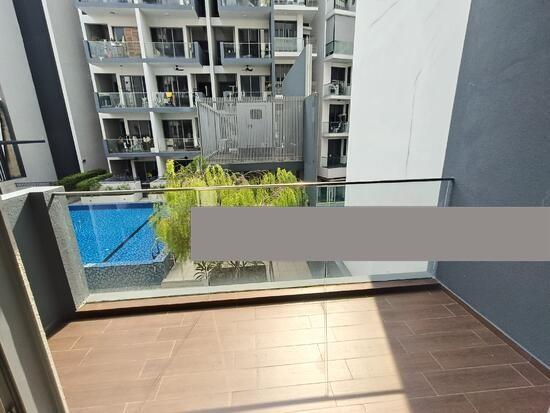 Prop-GPT: Apartment: D14  Suites 28