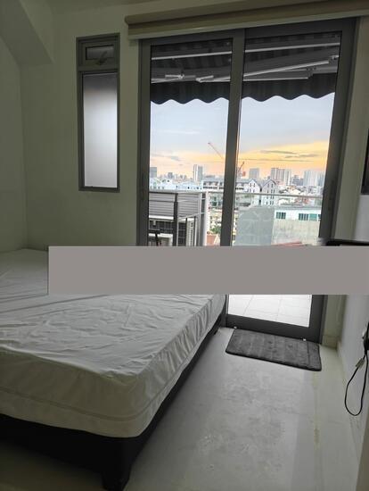 Prop-GPT: Apartment: D14  #1 Loft