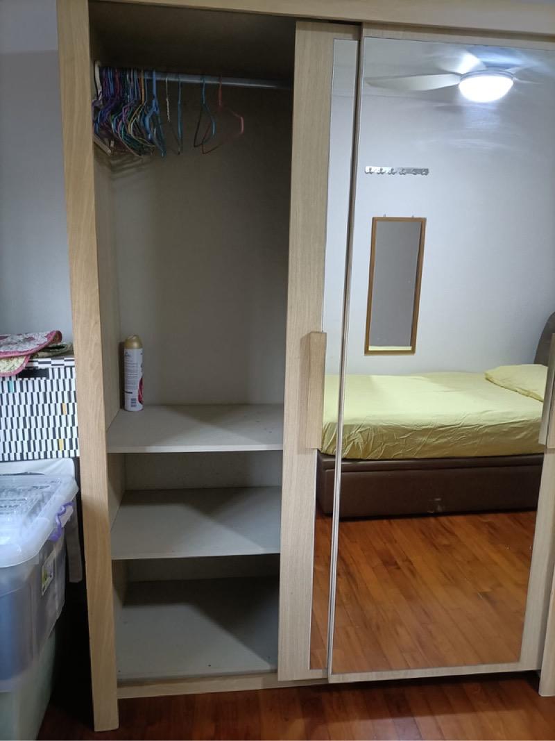 699 Hougang Street 52 HDB Apartment Room Rental, $900, 1 Bed 1 Bath 21 sqft $42.86 psf